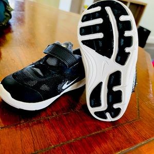 Nike shoes great for new walkers